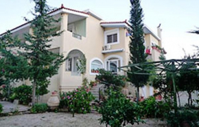  Kleidas Apartments  Тимиана